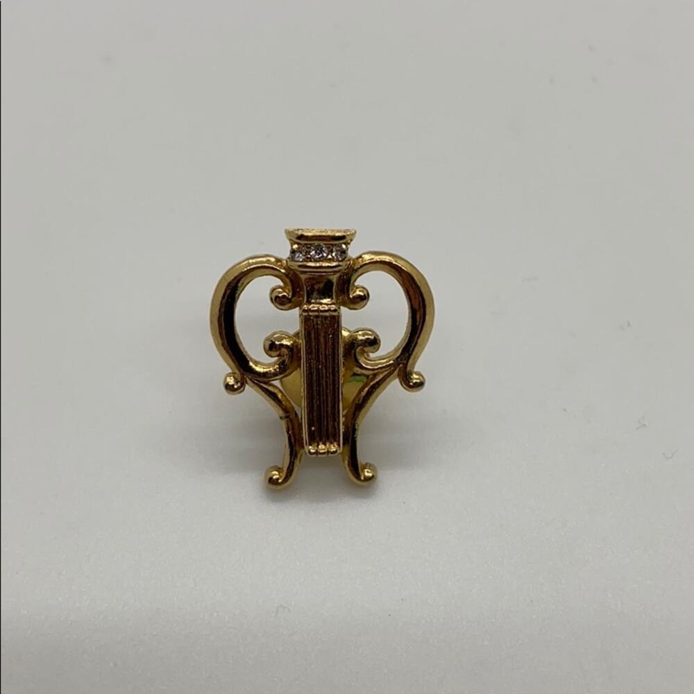 Vintage Avon goldtone harp brooch